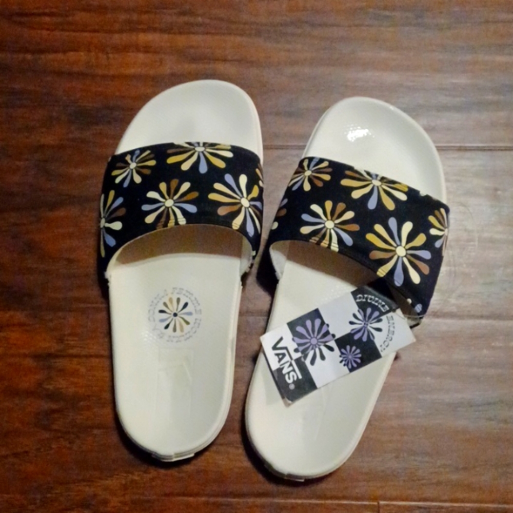 Vans slides